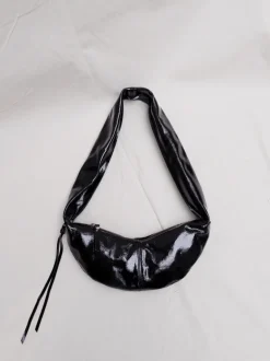 Banana bag XS crushed patent black