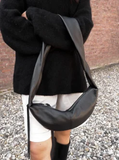 Banana bag XS grained black