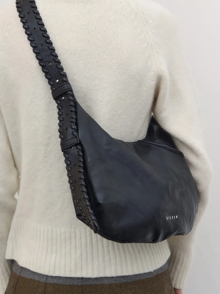 Debbie shoulder black