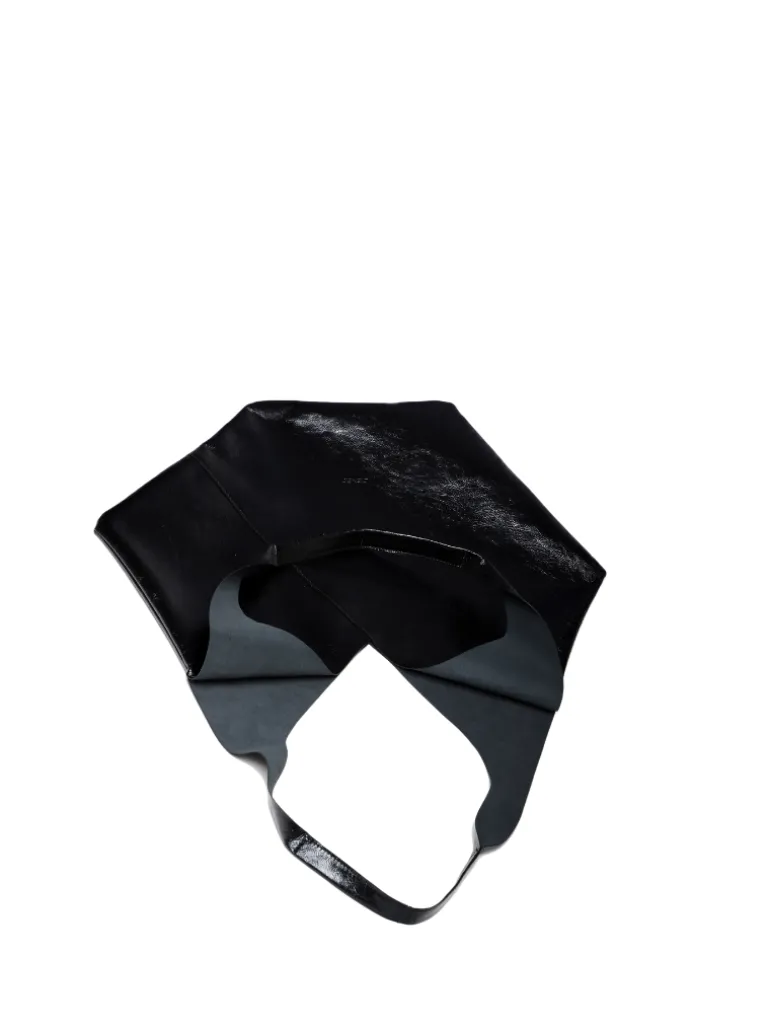 LA EP black patent crush leather