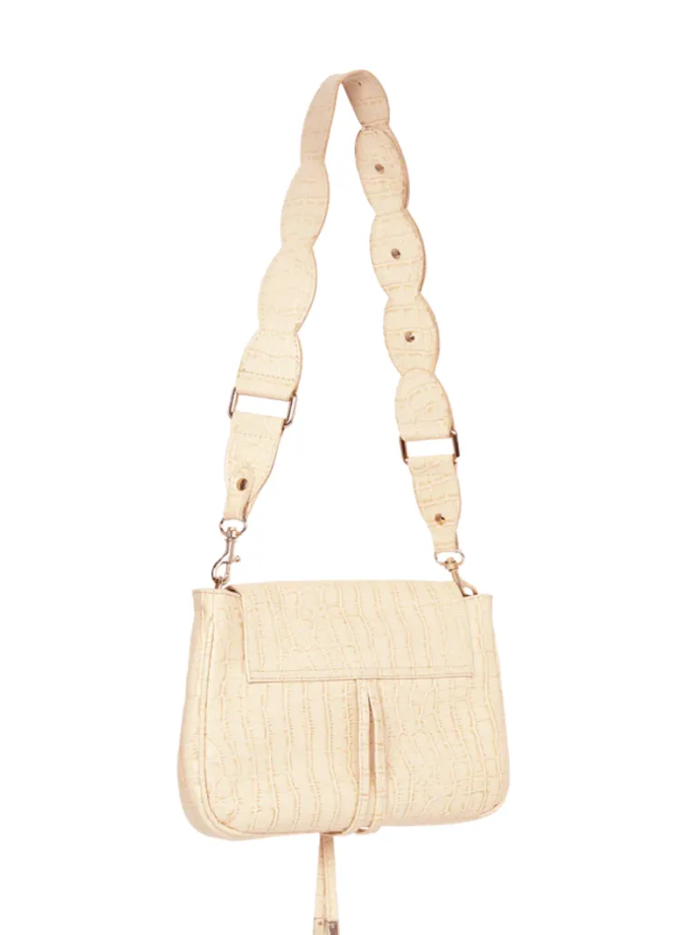 Loa Beige