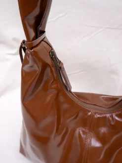 M Crossbody Bag glossy brown