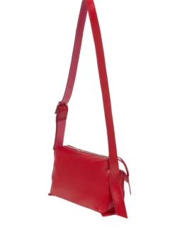 Macarena red