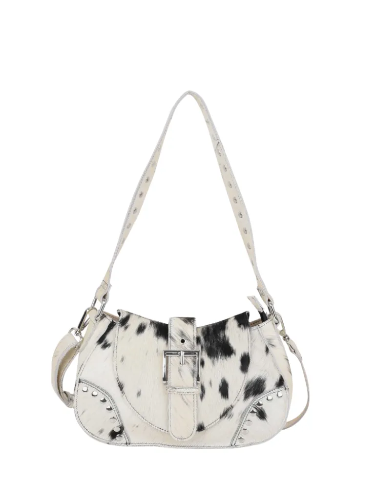 Maria Rivet black dots