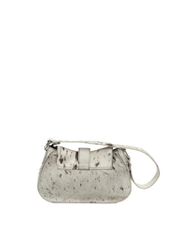 Maria Rivet black dots