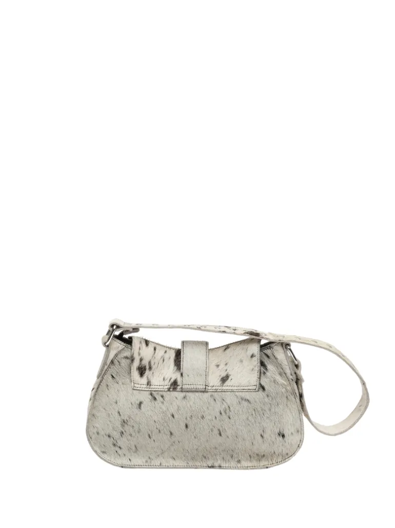 Maria Rivet black dots