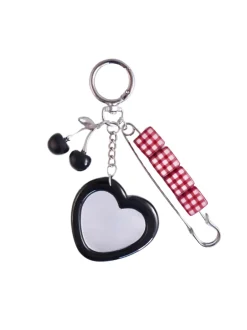 Oddlie mini charm