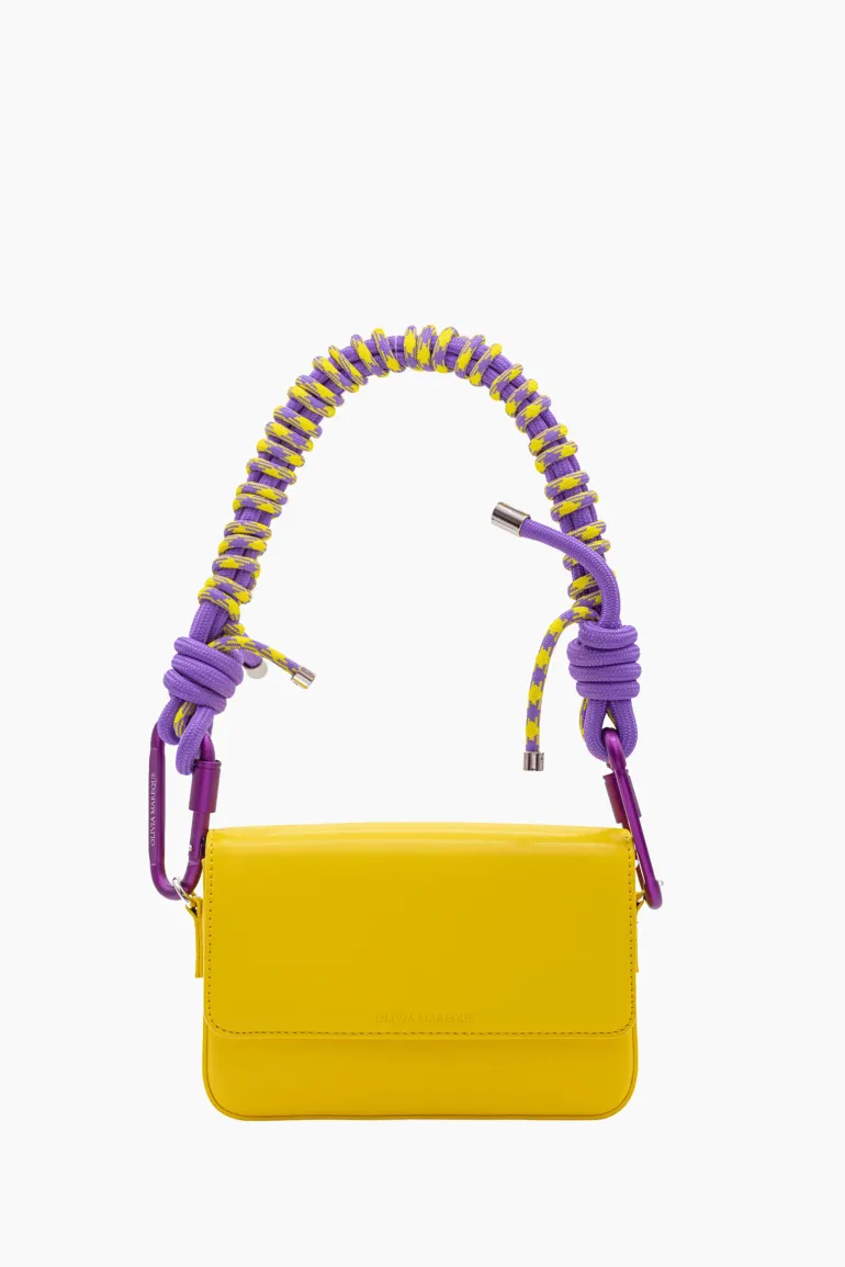 Pantone amarillo