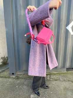 Pantone fucsia