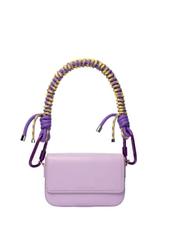 Pantone lila