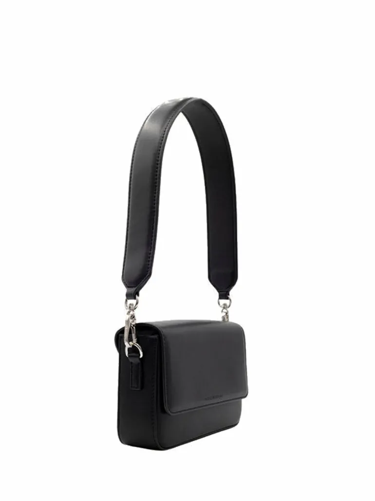 Pantone negro