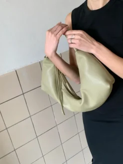 Slouchy Shoulder Bag pistachio
