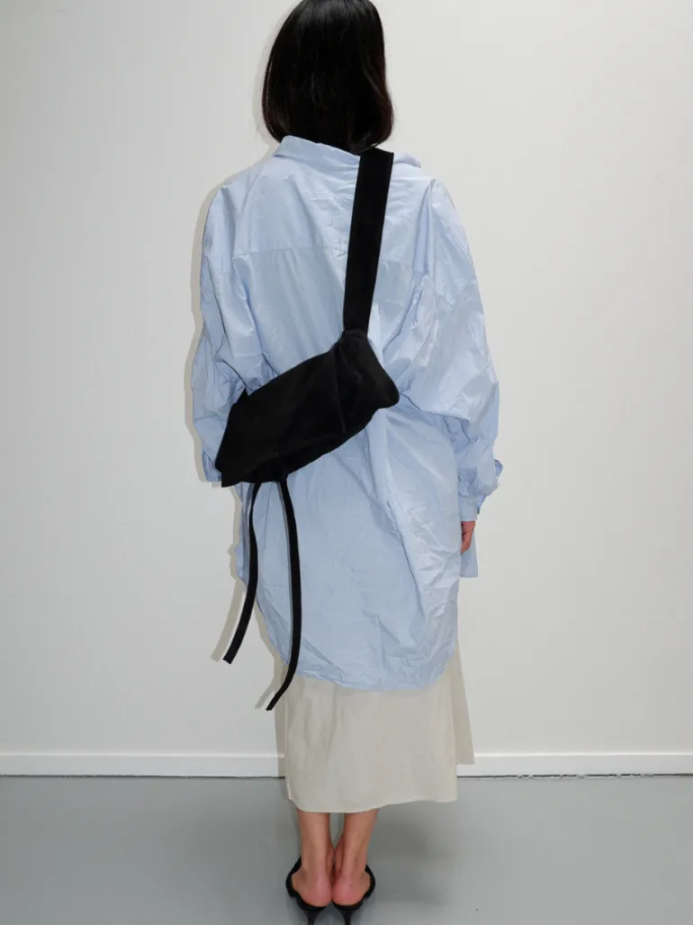 Triangle Messenger Bag black
